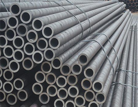 A53 ASTM ท่อเหล็กไม่มีตะเข็บรีดร้อน 12m 6m รอบ ASTM106 89mm
