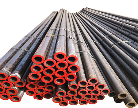A53 ASTM ท่อเหล็กไม่มีตะเข็บรีดร้อน 12m 6m รอบ ASTM106 89mm
