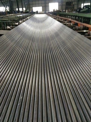 T11 T12 Alloy Seamless Pipe ASTM A213 สำหรับปิโตรเลียม